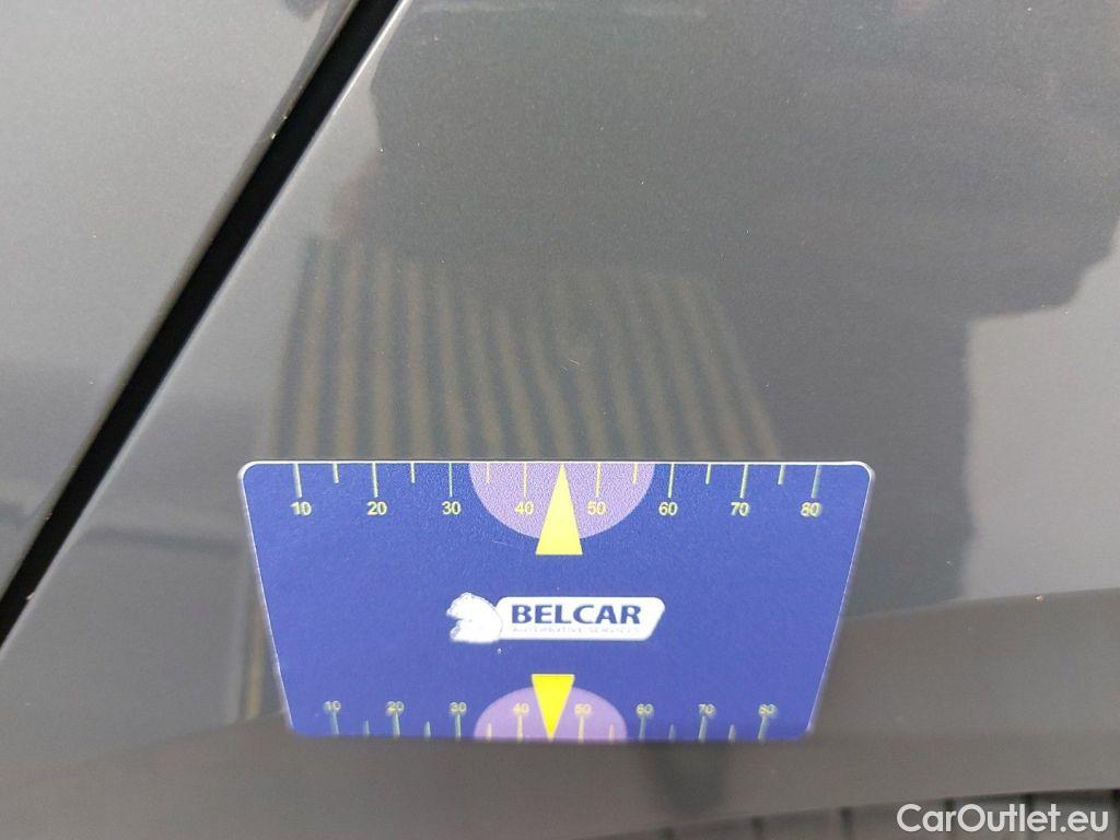 Volkswagen  Golf  Volkswagen VIII 2.0 TDI 85kW Life 5d #23