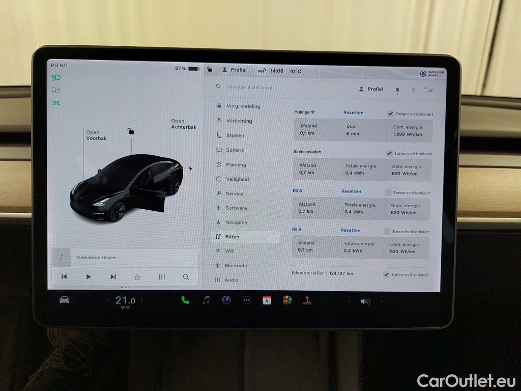 Tesla  Model 3 Tesla  Standard RWD Plus 4d #6
