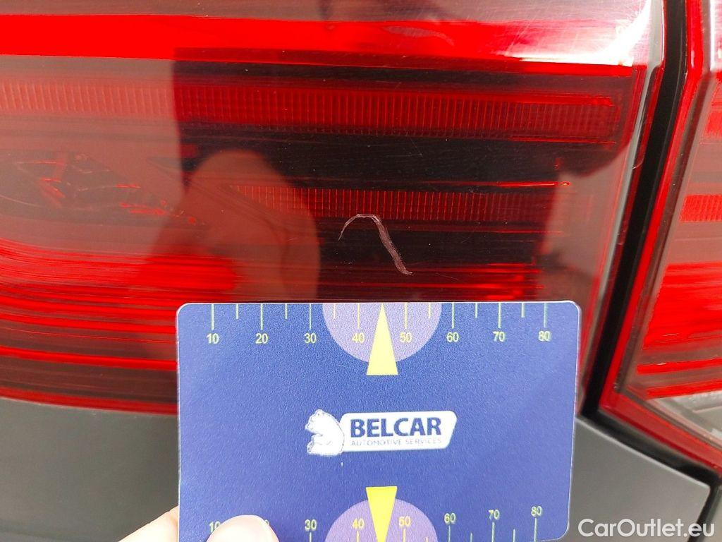 Volkswagen  Golf  Volkswagen VIII 2.0 TDI 85kW Life 5d #47