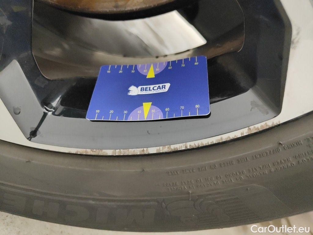 Volvo  XC 40 Volvo XC40 T4 Recharge Geartronic Inscription 5d #48