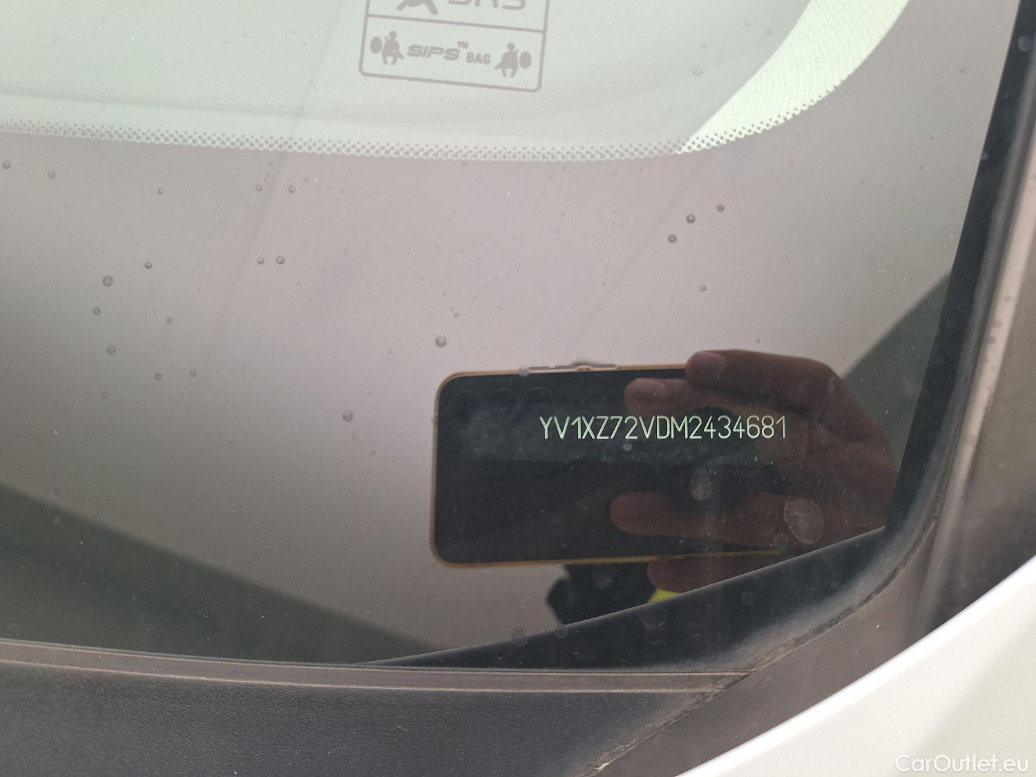 Volvo  XC 40 Volvo, XC40 '17, Volvo XC40 D3 Geartronic Momentum Pro 5d #14