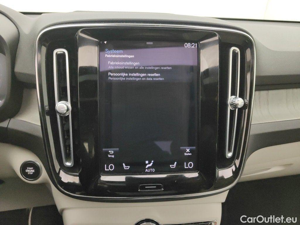 Volvo  XC 40 Volvo XC40 T4 Recharge Geartronic Inscription 5d #14