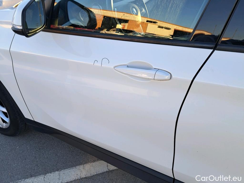  Bmw  X1 BMW  / 2015 / 5P / todoterreno sDrive18d Business #27