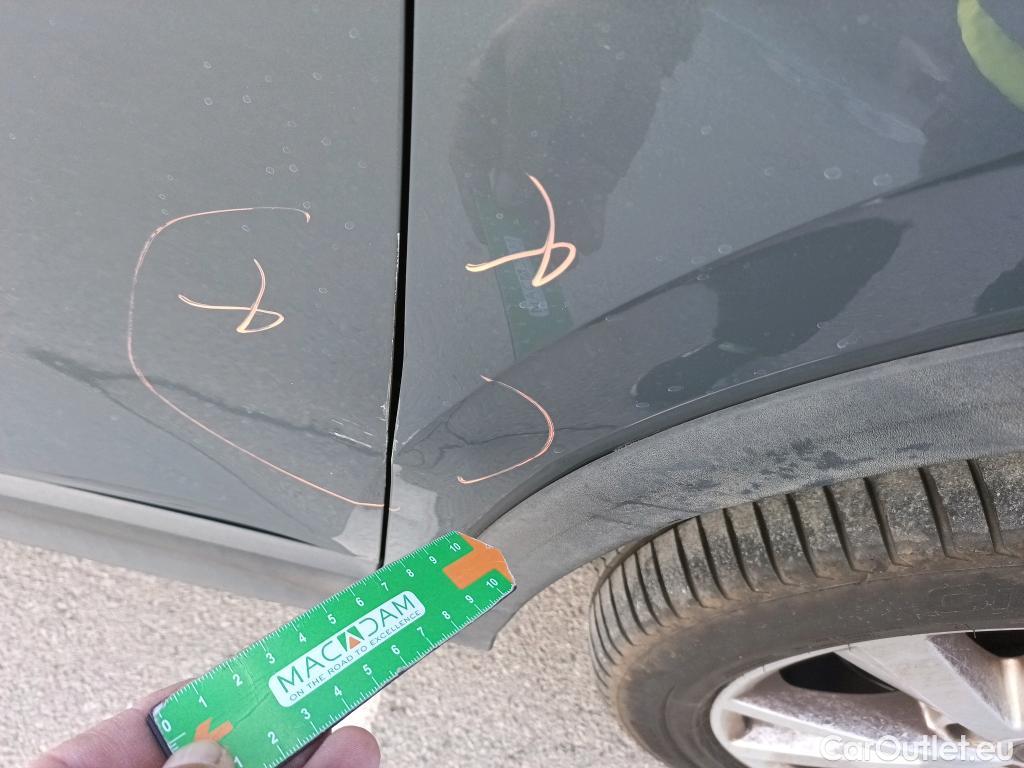 Audi  Q2 AUDI  / 2016 / 5P / todoterreno Advanced 30 TDI 85kW (116CV) S tronic #10