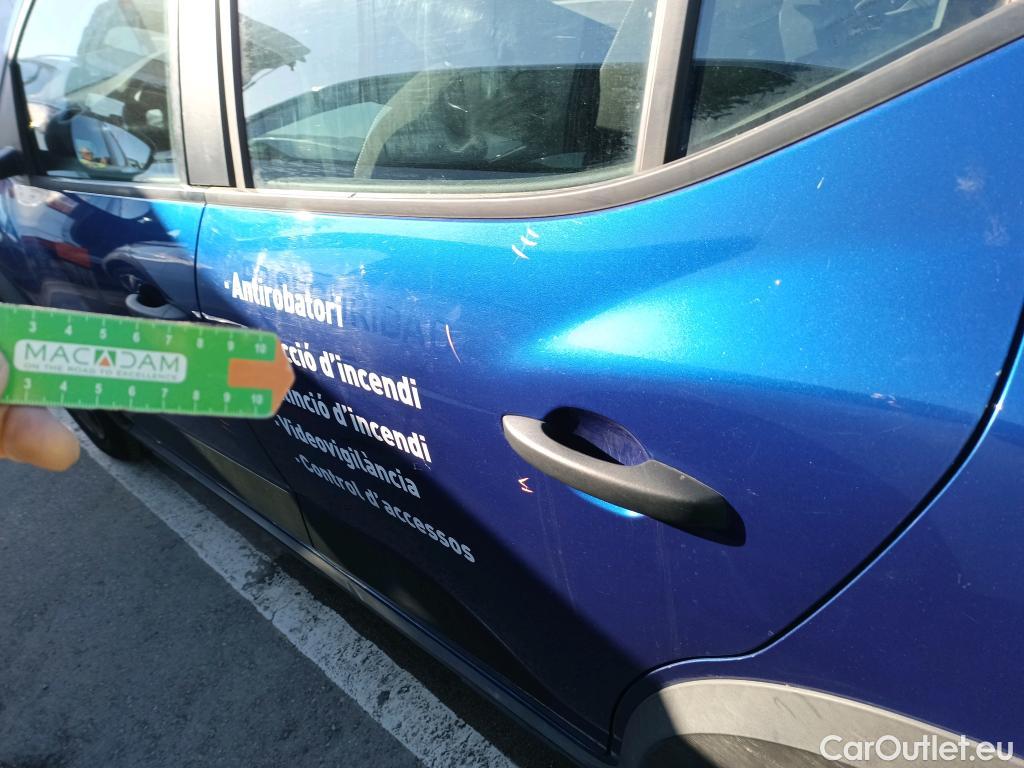  Dacia  Sandero DACIA  / 2020 / 5P / berlina con portón Stepway Essential TCe 67kW (90V) #7