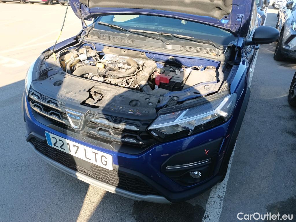  Dacia  Sandero DACIA  / 2020 / 5P / berlina con portón Stepway Essential TCe 67kW (90V) #27