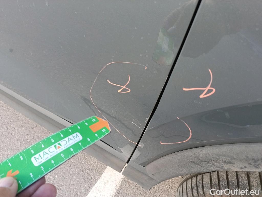 Audi  Q2 AUDI  / 2016 / 5P / todoterreno Advanced 30 TDI 85kW (116CV) S tronic #6