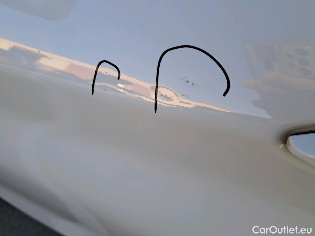  Bmw  X1 BMW  / 2015 / 5P / todoterreno sDrive18d Business #28