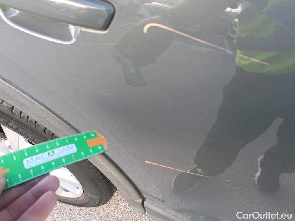 Audi  Q2 AUDI  / 2016 / 5P / todoterreno Advanced 30 TDI 85kW (116CV) S tronic #22