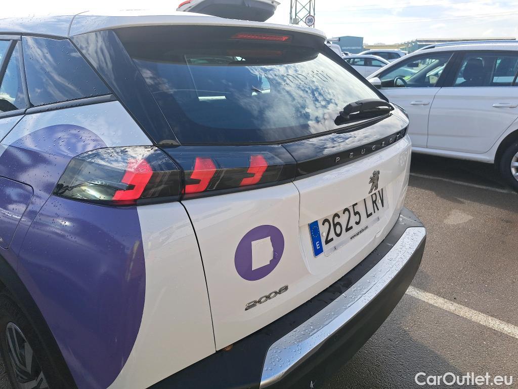  Peugeot  2008 PEUGEOT  / 2019 / 5P / todoterreno Active BlueHDI 81kW (110CV) #5