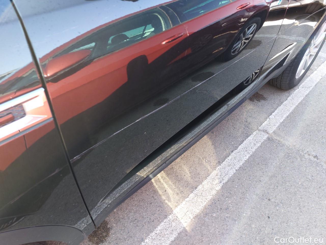  Jaguar  E-PACE JAGUAR  / 2017 / 5P / todoterreno 2.0D 110kW S 4WD Auto #10