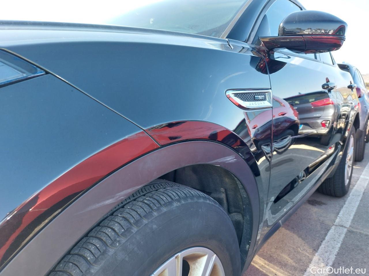  Jaguar  E-PACE JAGUAR  / 2017 / 5P / todoterreno 2.0D 110kW S 4WD Auto #5