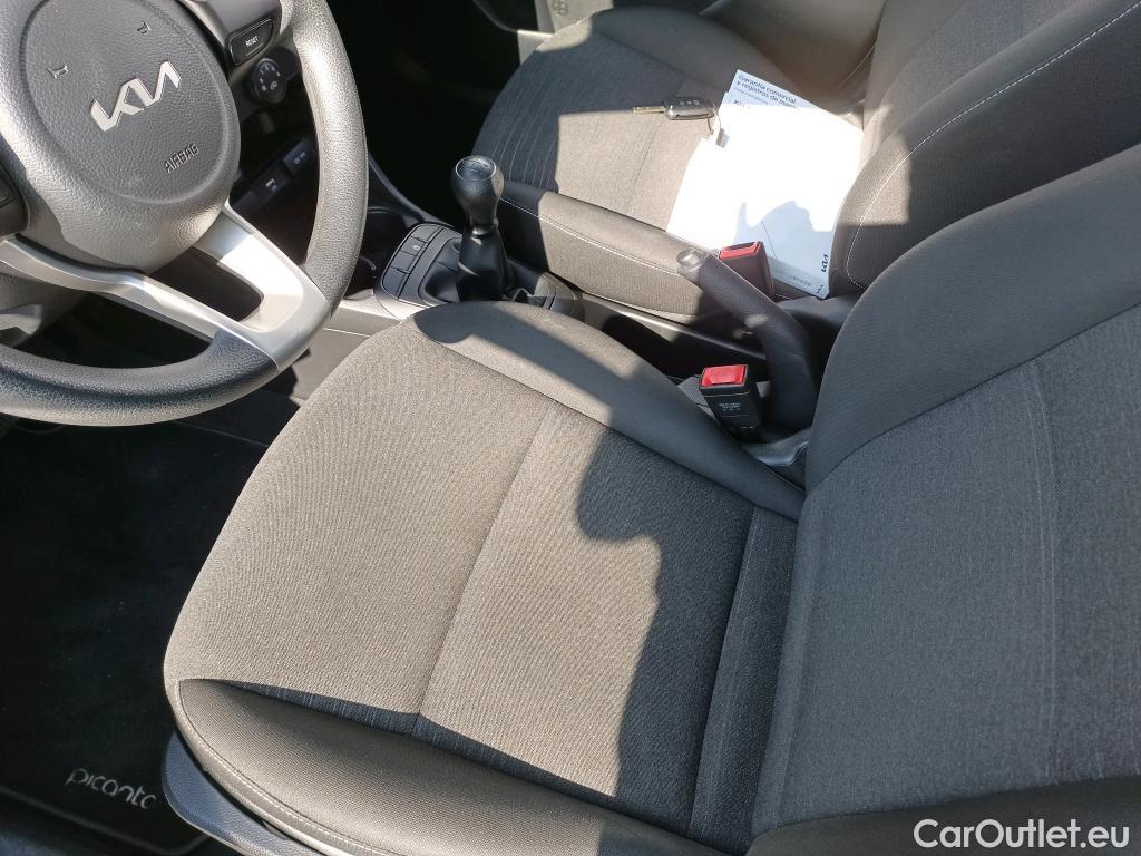  KIA  Picanto KIA  / 2020 / 5P / berlina con portón 1.0 DPi 49kW (67CV) Concept #18