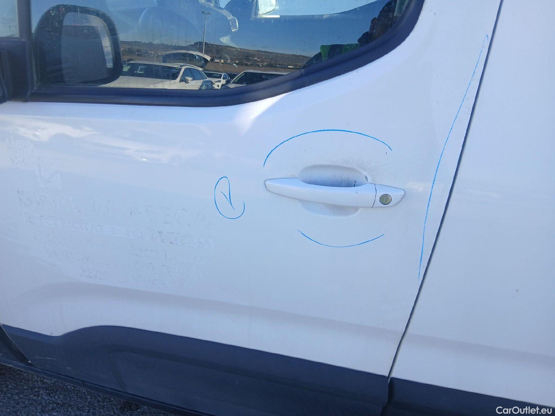  Peugeot  RIFTER PEUGEOT  / 2018 / 4P / combi Active Standard BlueHDi 73kW (IND) (CX2) #40