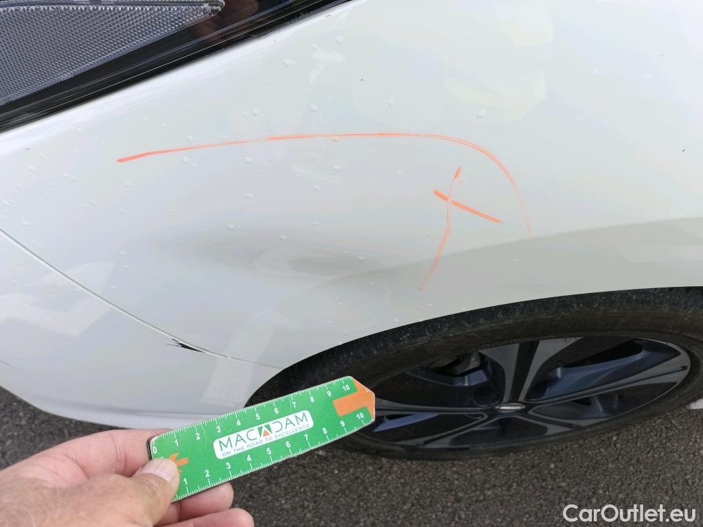  Nissan  Leaf NISSAN  / 2017 / 5P / berlina con portón 62kWh e+ Acenta #4