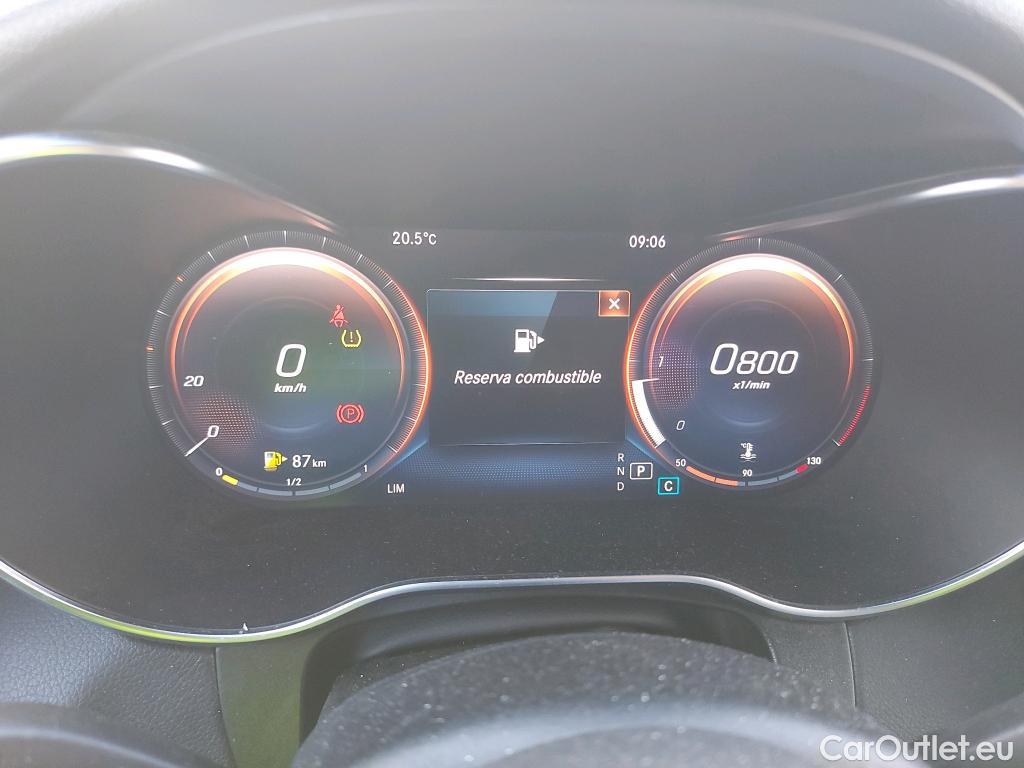 Mercedes  G-Klasee MERCEDES-BENZ Clase GLC / 2019 / 5P / todoterreno GLC 220 d 4MATIC #4