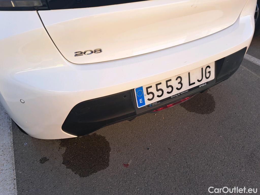  Peugeot  208 PEUGEOT  / 2019 / 5P / berlina con portón BlueHDi 73kW (100CV) Active #14