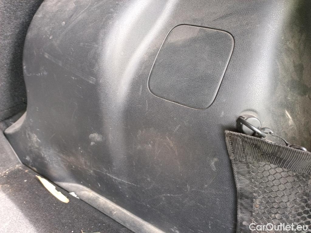  Nissan  Leaf NISSAN  / 2017 / 5P / berlina con portón 62kWh e+ Acenta #16