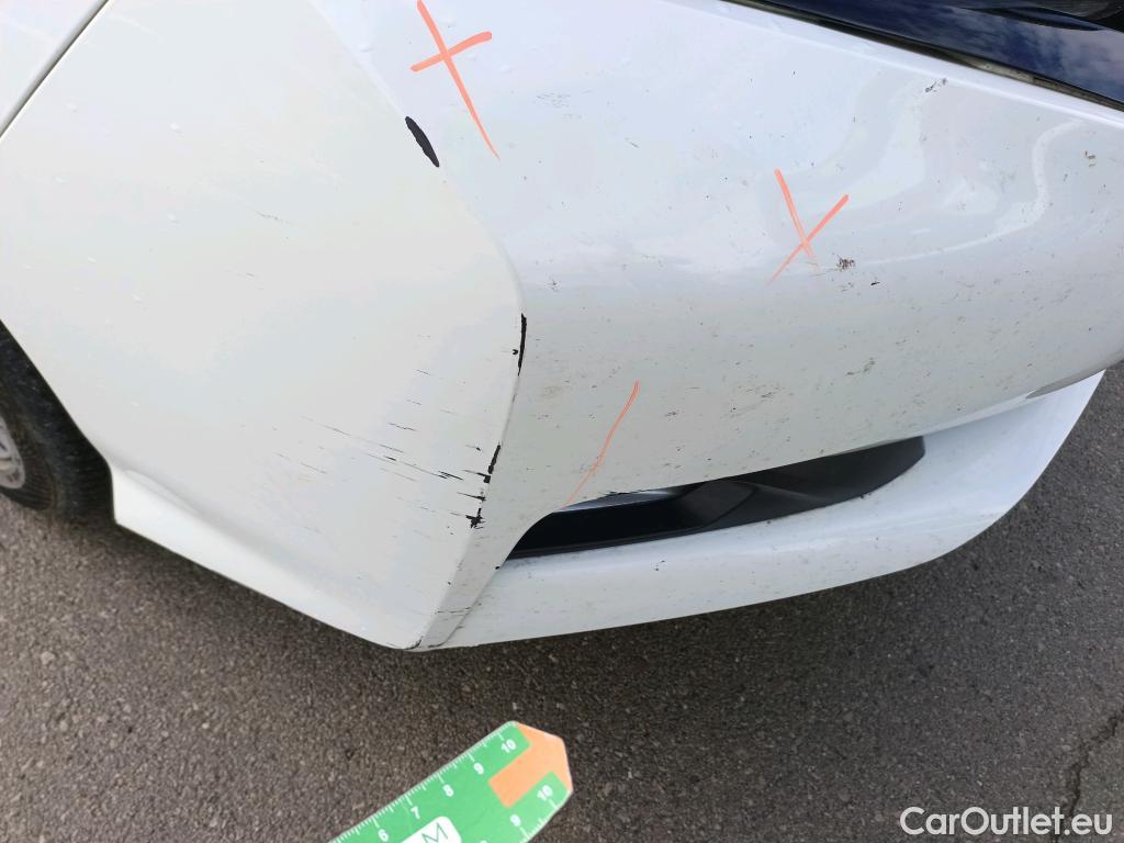  Nissan  Leaf NISSAN  / 2017 / 5P / berlina con portón 62kWh e+ Acenta #22