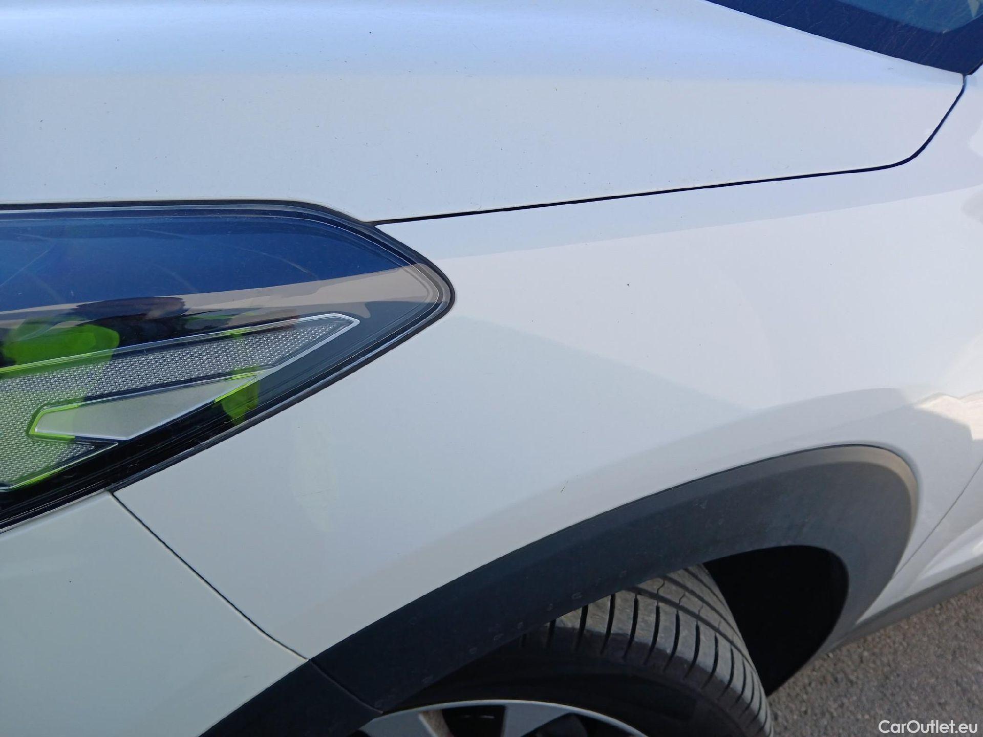  Hyundai  Tucson HYUNDAI  / 2018 / 5P / todoterreno 1.6 CRDI 85kW (116CV) 48V SLE 4X2(SP)(SL) #12