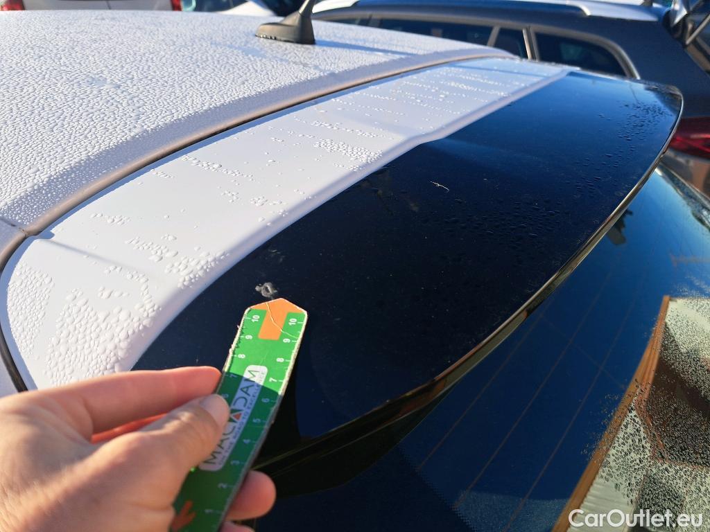  Peugeot  208 PEUGEOT  / 2019 / 5P / berlina con portón BlueHDi 73kW (100CV) Active #21