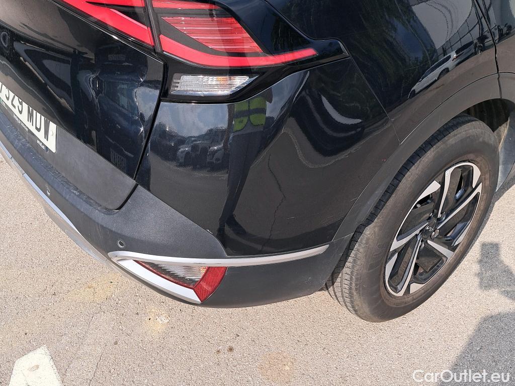  KIA  Sportage KIA  / 2022 / 5P / todoterreno 1.6 T-GDi MHEV 110kW (150CV) Drive 4x2 (AC3) #12