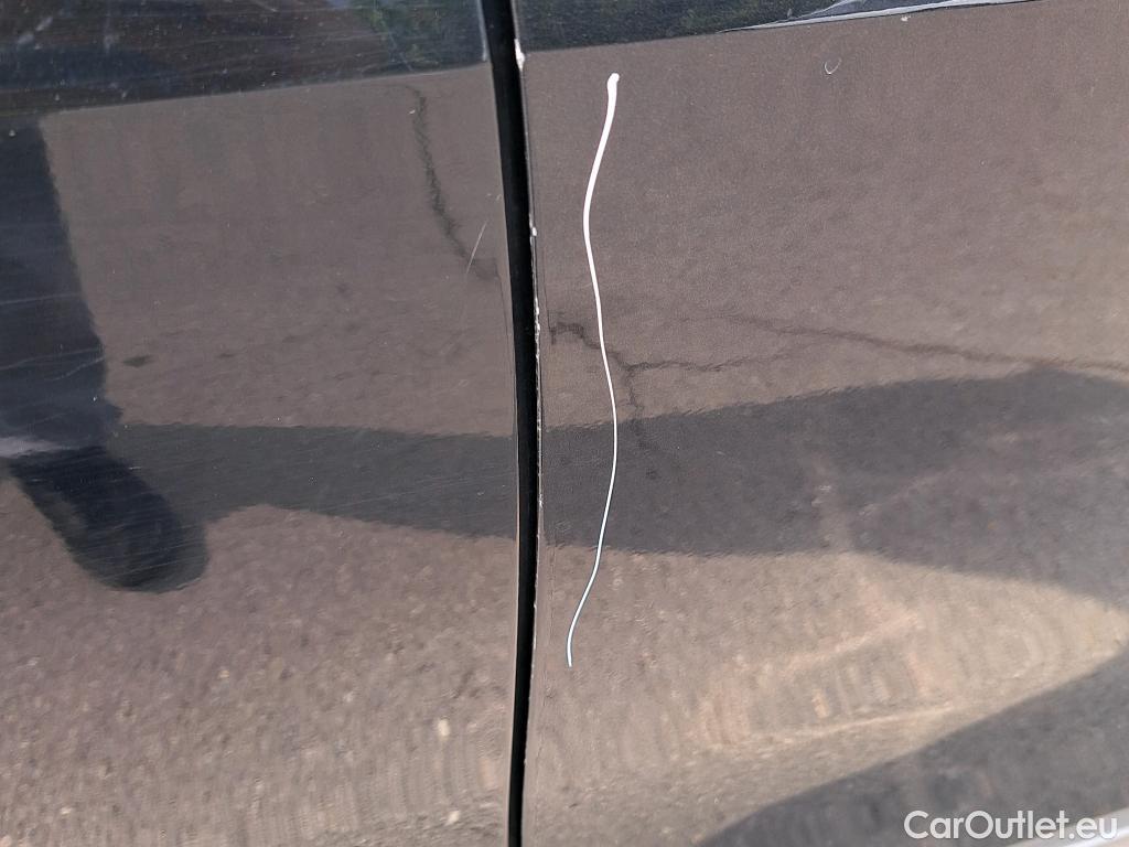  KIA  Sportage KIA  / 2022 / 5P / todoterreno 1.6 T-GDi MHEV 110kW (150CV) Drive 4x2 (AC3) #2