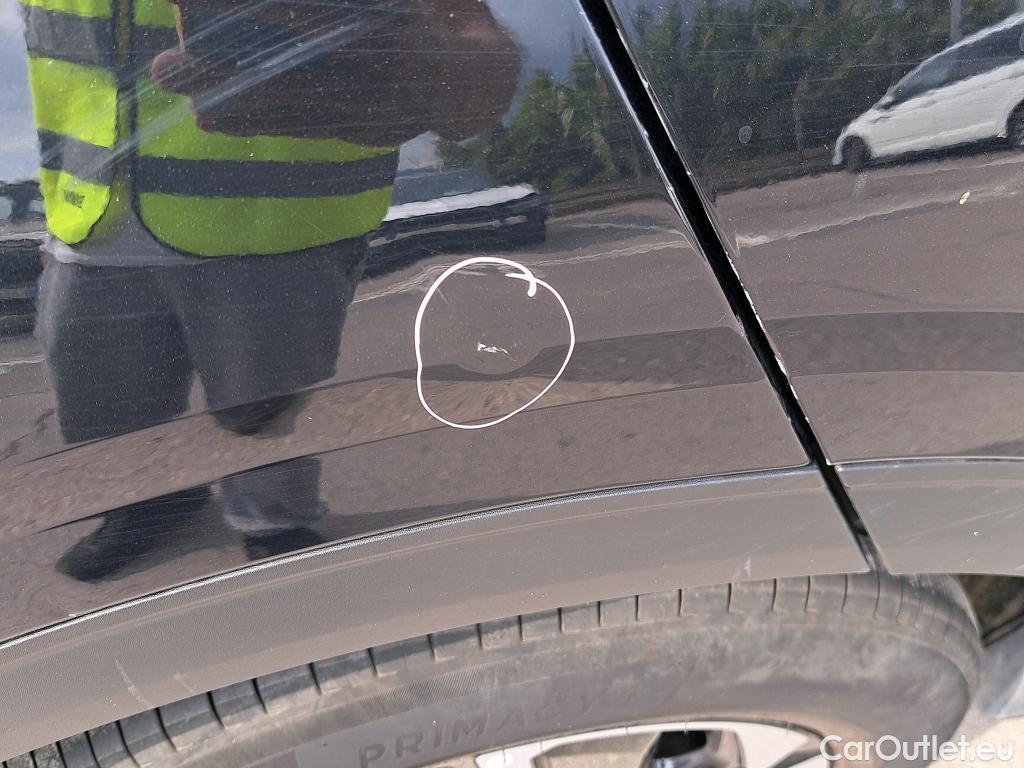  KIA  Sportage KIA  / 2022 / 5P / todoterreno 1.6 T-GDi MHEV 110kW (150CV) Drive 4x2 (AC3) #15