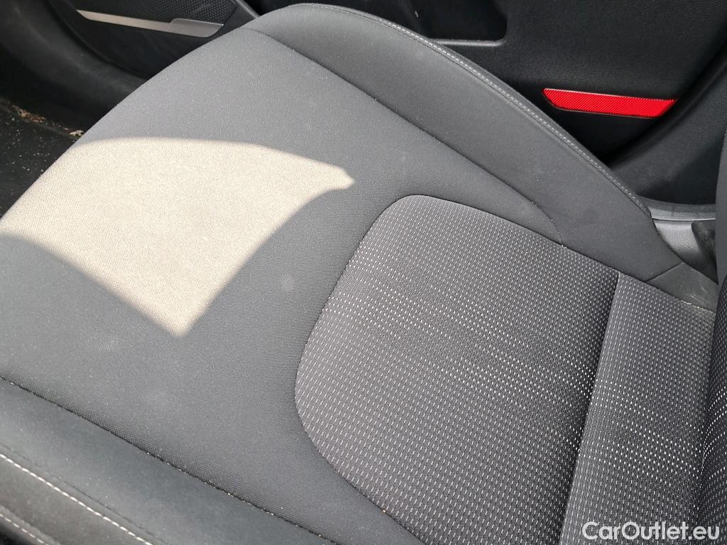  KIA  Sportage KIA  / 2022 / 5P / todoterreno 1.6 T-GDi MHEV 110kW (150CV) Drive 4x2 (AC3) #3