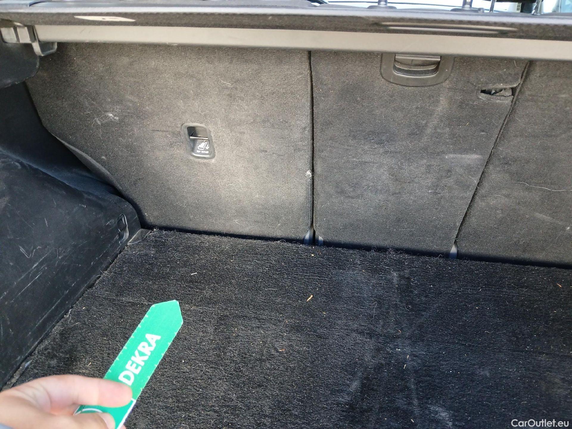  Hyundai  Tucson HYUNDAI  / 2020 / 5P / todoterreno 1.6 TGDI 169kW HEV Tecno Auto 2C #3