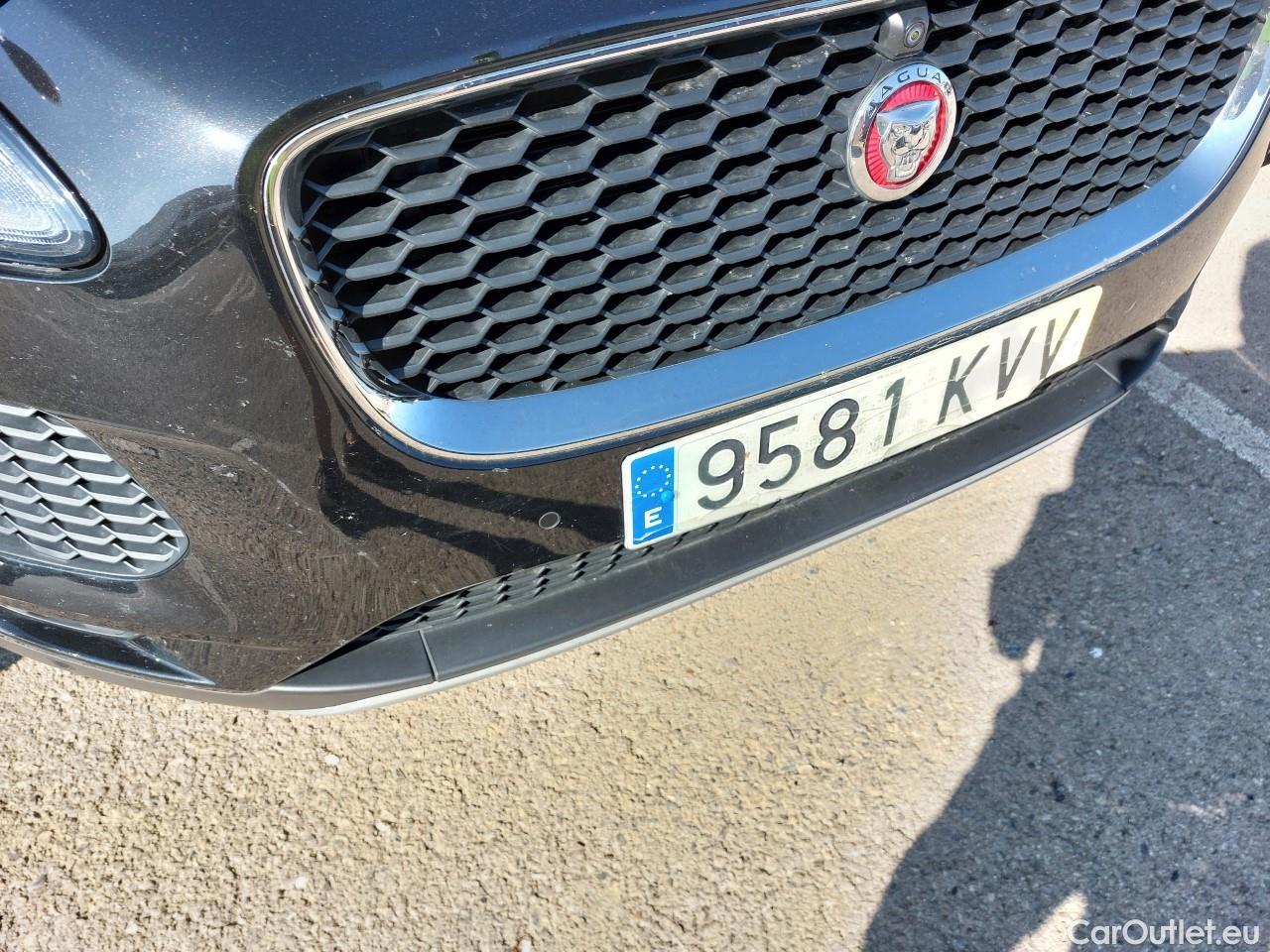  Jaguar  E-PACE JAGUAR  / 2017 / 5P / todoterreno 2.0D 110kW S 4WD Auto #4