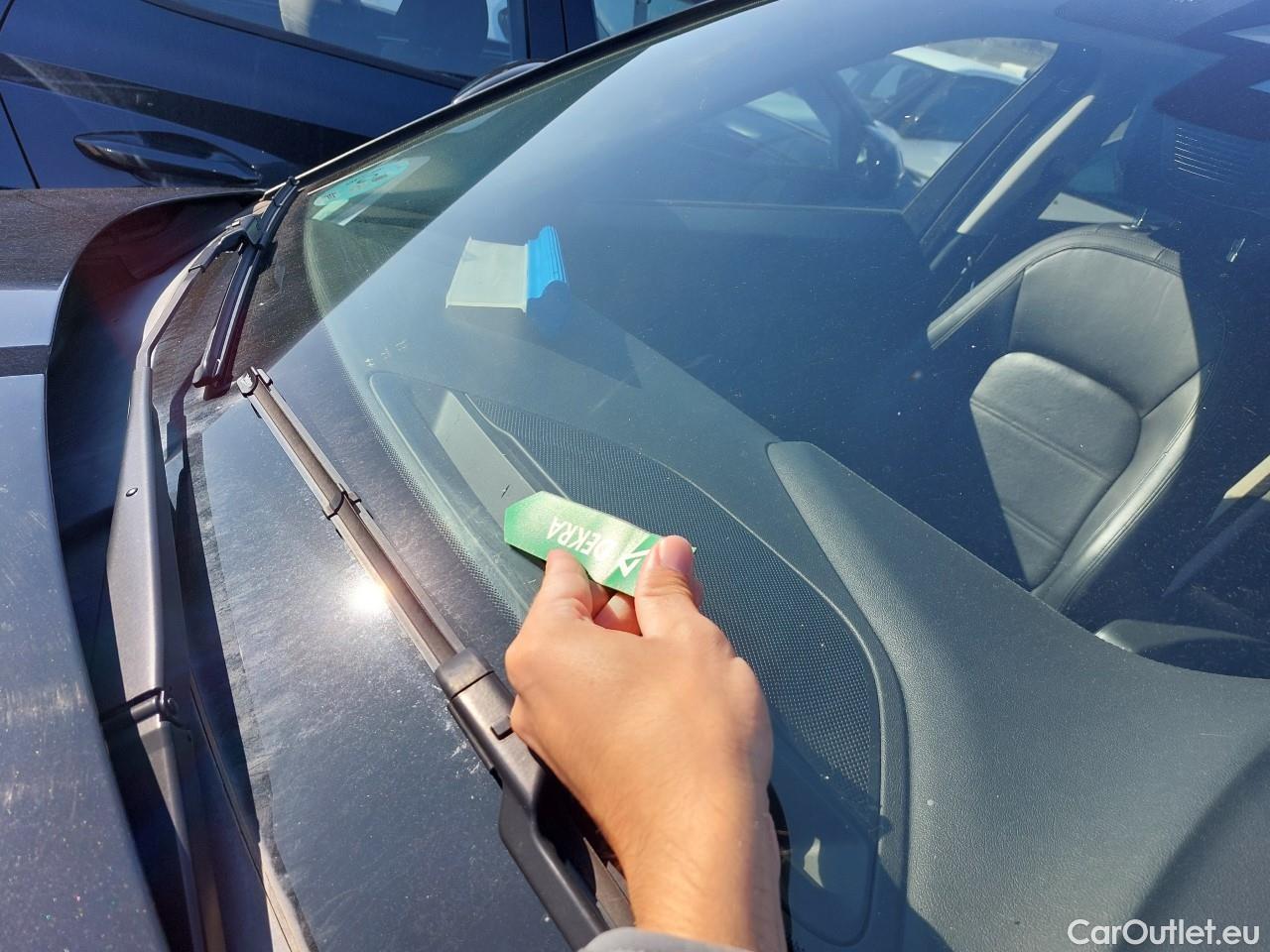  Jaguar  E-PACE JAGUAR  / 2017 / 5P / todoterreno 2.0D 110kW S 4WD Auto #34