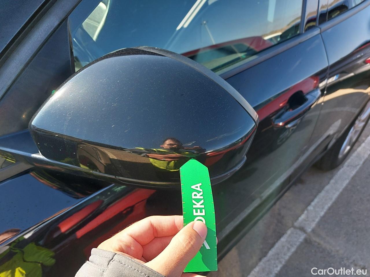  Jaguar  E-PACE JAGUAR  / 2017 / 5P / todoterreno 2.0D 110kW S 4WD Auto #11