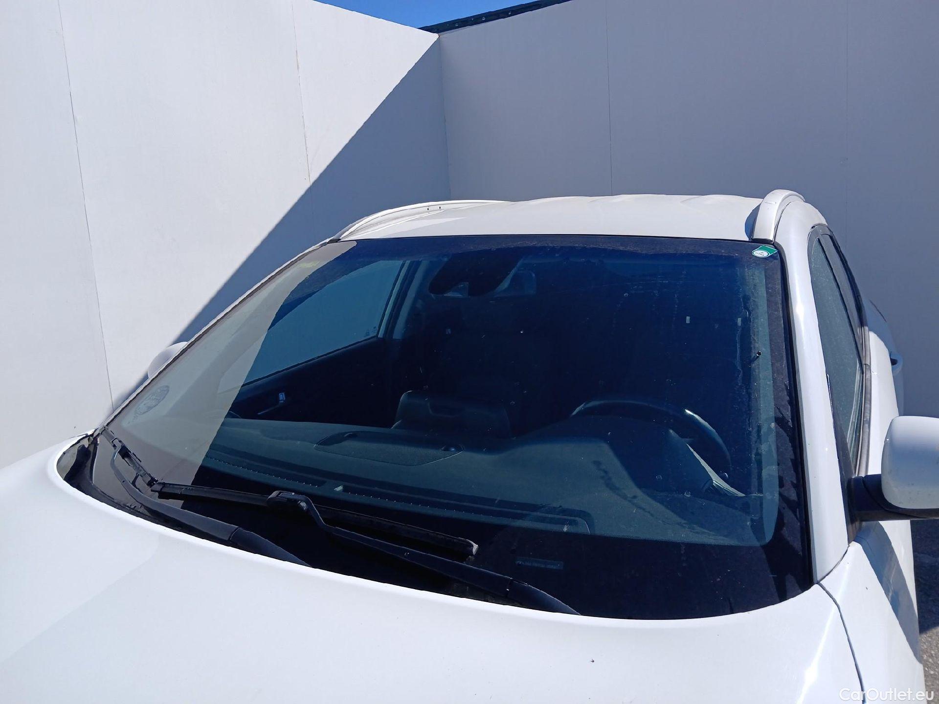  Hyundai  Tucson HYUNDAI  / 2018 / 5P / todoterreno 1.6 CRDI 85kW (116CV) 48V SLE 4X2(SP)(SL) #8