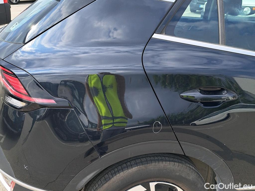  KIA  Sportage KIA  / 2022 / 5P / todoterreno 1.6 T-GDi MHEV 110kW (150CV) Drive 4x2 (AC3) #14