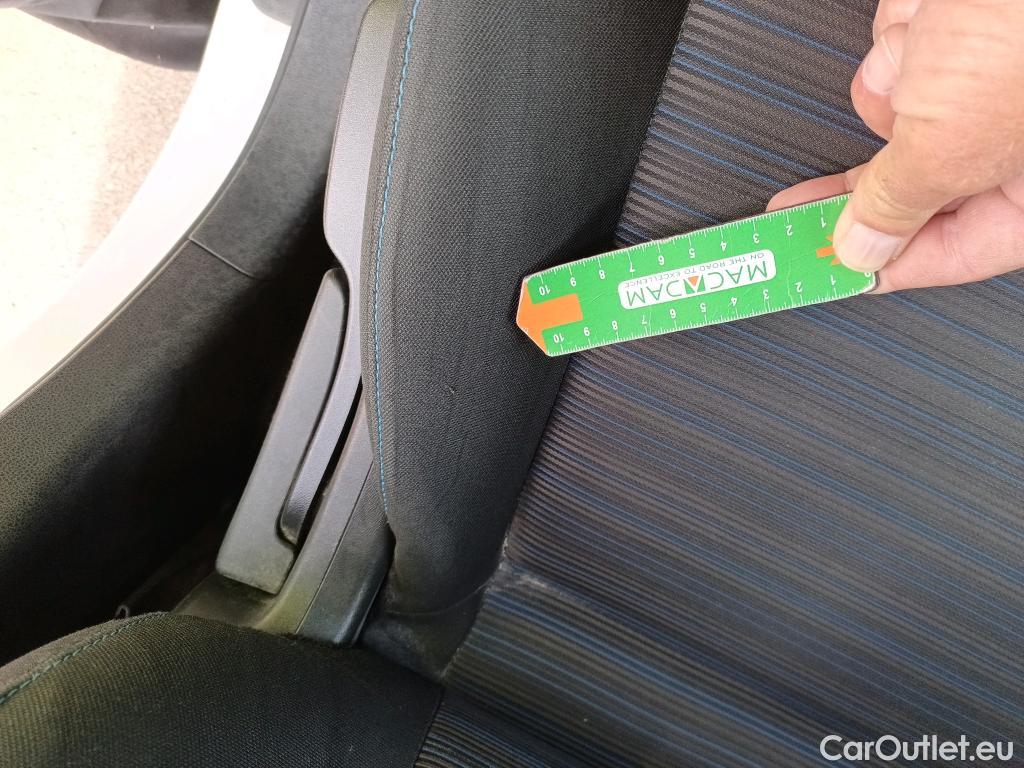  Nissan  Leaf NISSAN  / 2017 / 5P / berlina con portón 62kWh e+ Acenta #5