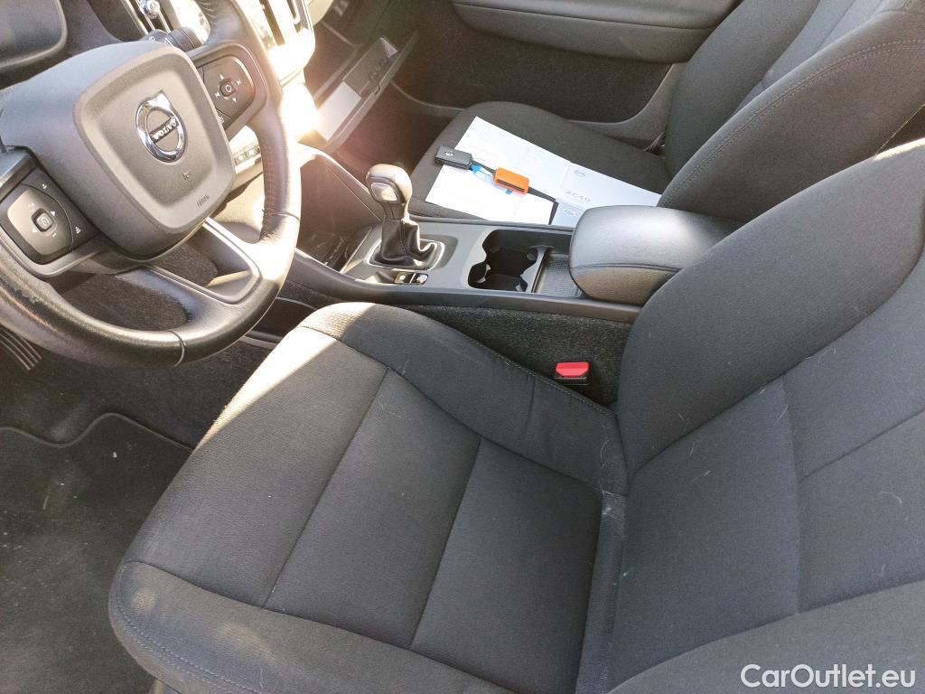  Volvo  XC 40 VOLVO XC40 / 2017 / 5P / todoterreno 1.5 T2 Momentum Core #16