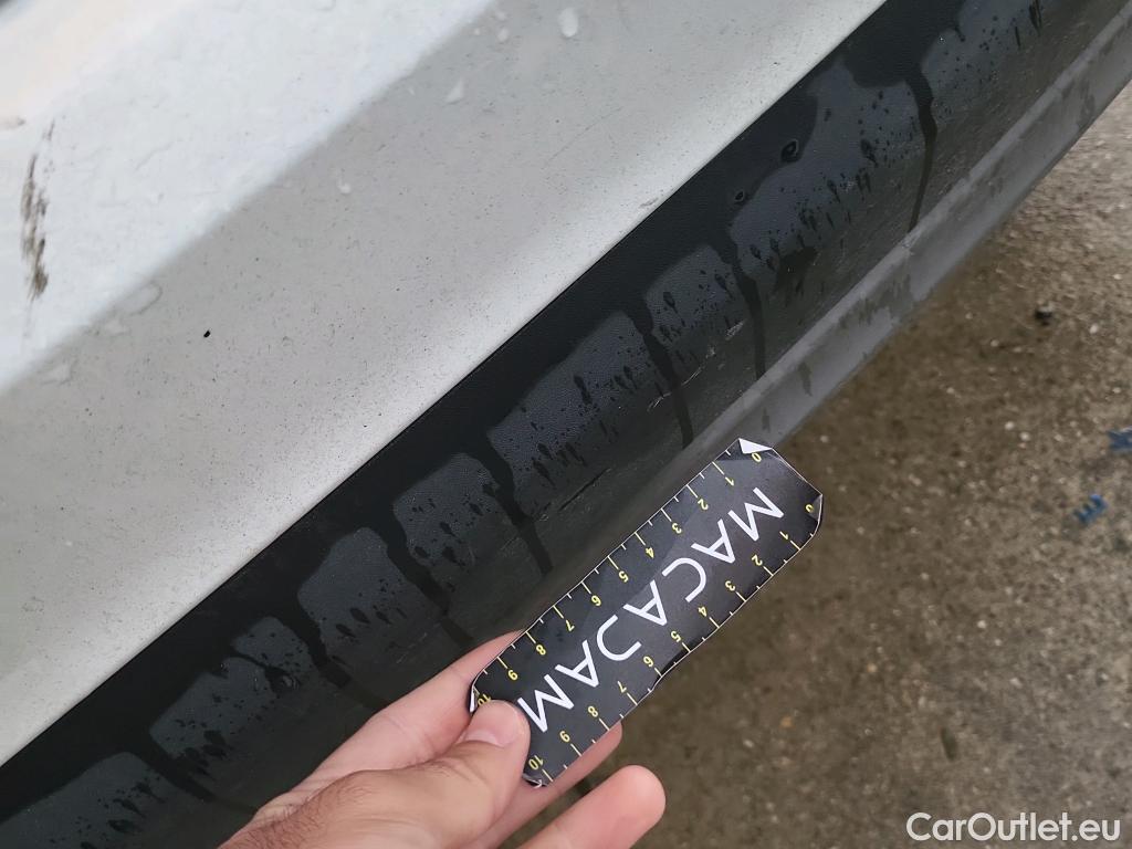  Hyundai  Tucson HYUNDAI  / 2018 / 5P / todoterreno 1.6 CRDI 85kW (116CV) 48V SLE 4X2(SP)(SL) #21