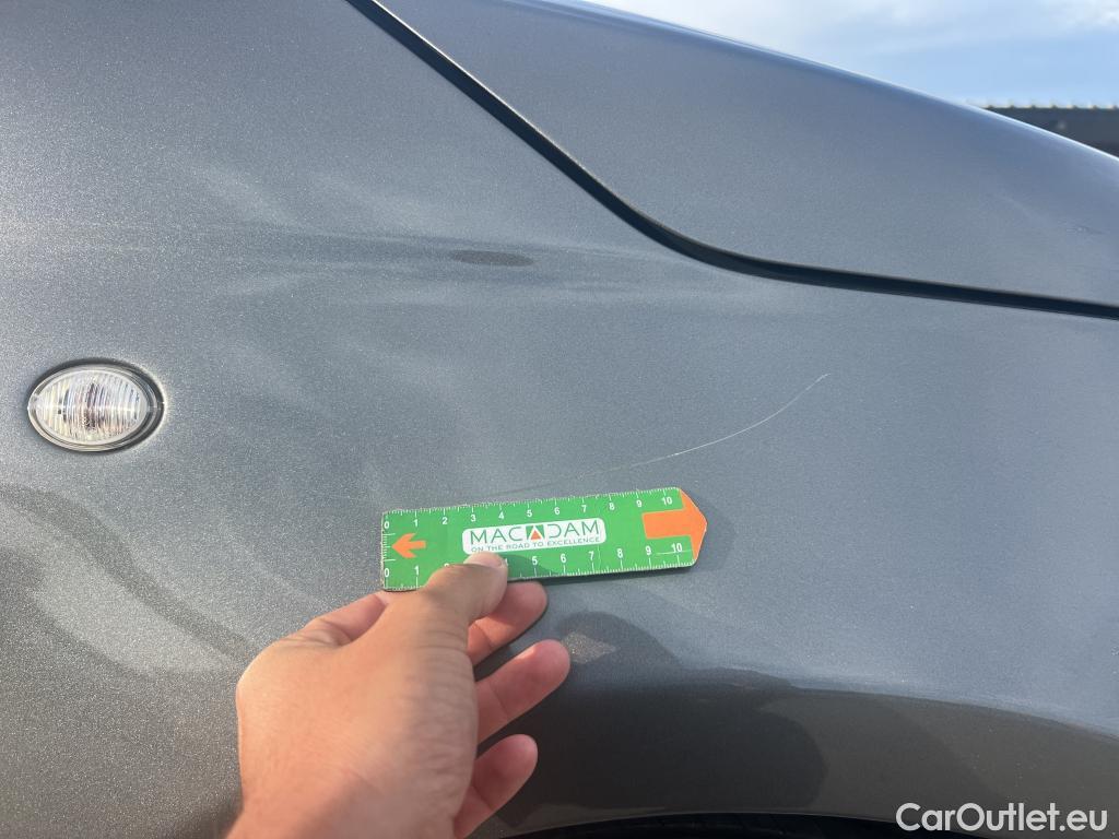  Fiat  500 FIAT  / 2015 / 3P / berlina con portón Lounge 1.2 8v 51KW (69 CV) (AC) #28