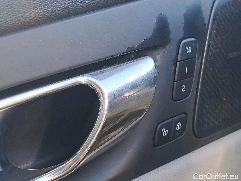  Volvo  XC60 VOLVO  / 2017 / 5P / todoterreno 2.0 B5 D AWD Inscription Auto #28