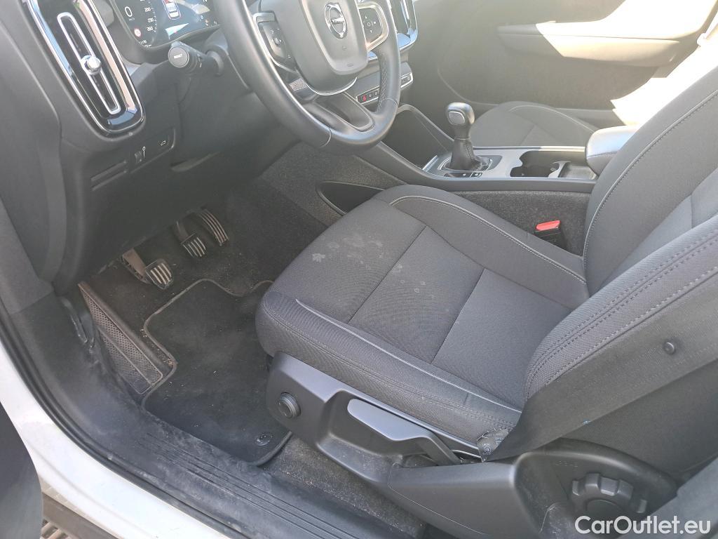  Volvo  XC 40 VOLVO XC40 / 2017 / 5P / todoterreno 1.5 T3 Momentum Pro #10