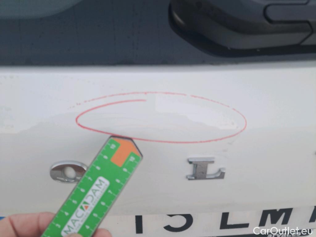 Volvo  XC60 VOLVO  / 2017 / 5P / todoterreno 2.0 B4 D Momentum Auto #2