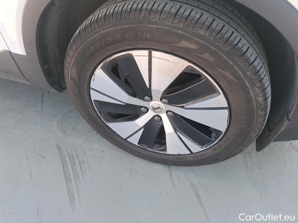  Volvo  XC 40 VOLVO XC40 / 2017 / 5P / todoterreno 1.5 T3 Momentum Pro #3