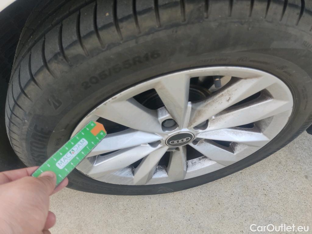  Audi  A3 AUDI  / 2020 / 5P / berlina con portón Sportback 30 TFSI 81kW (110CV) S tronic #10