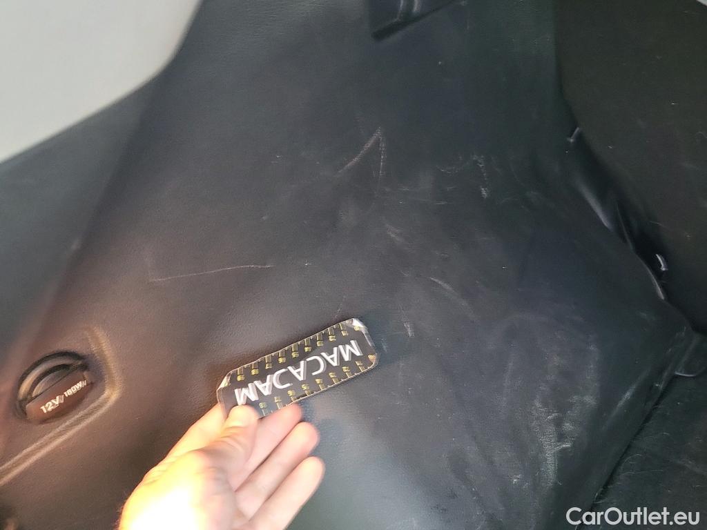  Hyundai  Tucson HYUNDAI  / 2018 / 5P / todoterreno 1.6 CRDI 85kW (116CV) 48V SLE 4X2(SP)(SL) #15