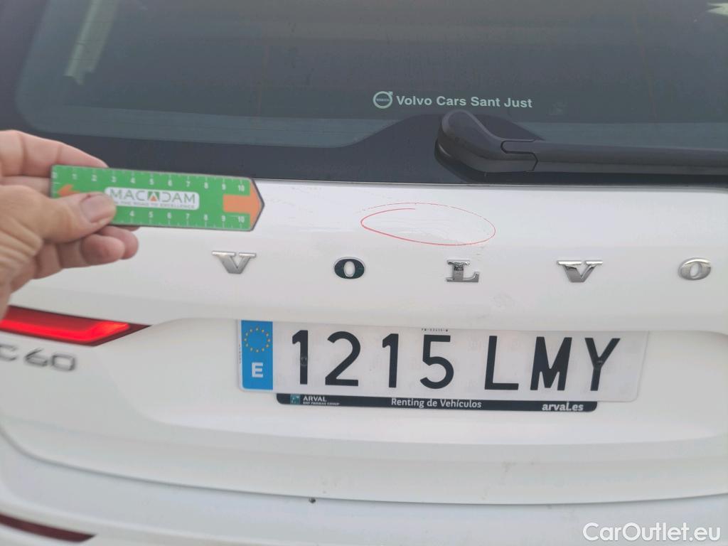 Volvo  XC60 VOLVO  / 2017 / 5P / todoterreno 2.0 B4 D Momentum Auto #1