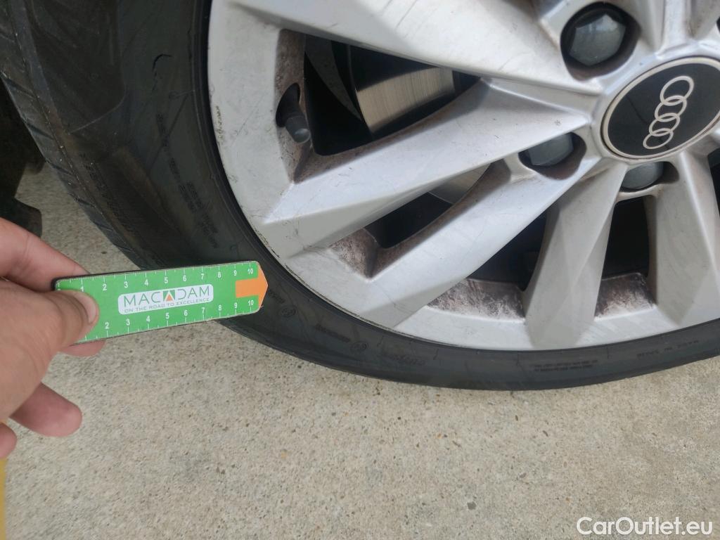  Audi  A3 AUDI  / 2020 / 5P / berlina con portón Sportback 30 TFSI 81kW (110CV) S tronic #13