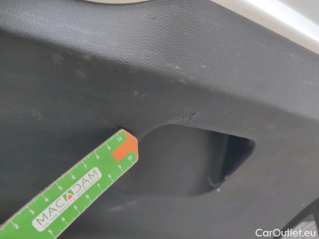  Dacia  Duster DACIA  / 2018 / 5P / todoterreno Comfort Blue dCi 85kW (115CV) 4X4 - 18 #8