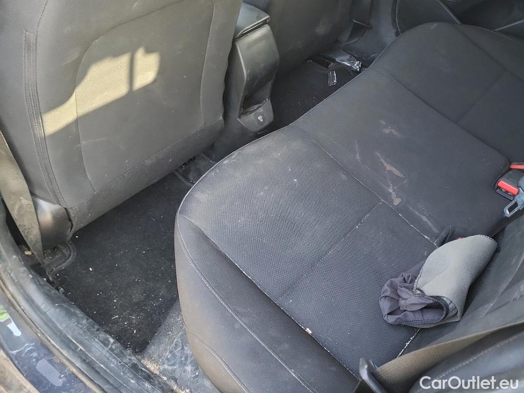  Hyundai  i20 HYUNDAI  / 2023 / 5P / berlina con portón 1.0 TGDI Klass #15