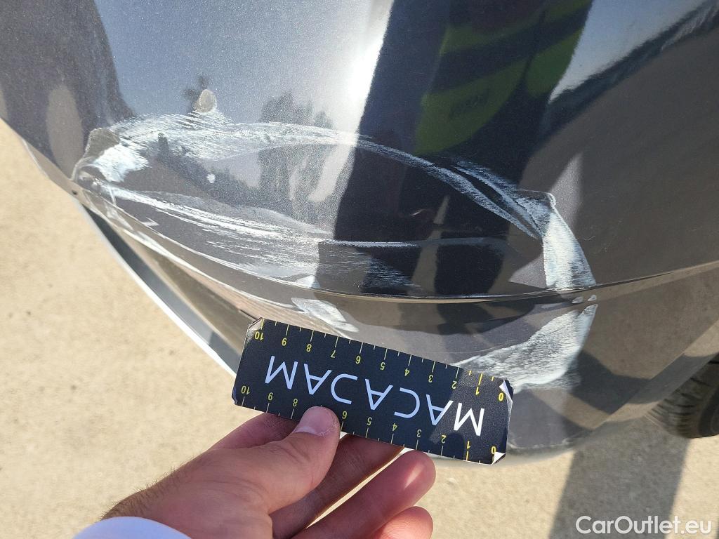  Hyundai  i20 HYUNDAI  / 2023 / 5P / berlina con portón 1.0 TGDI Klass #26